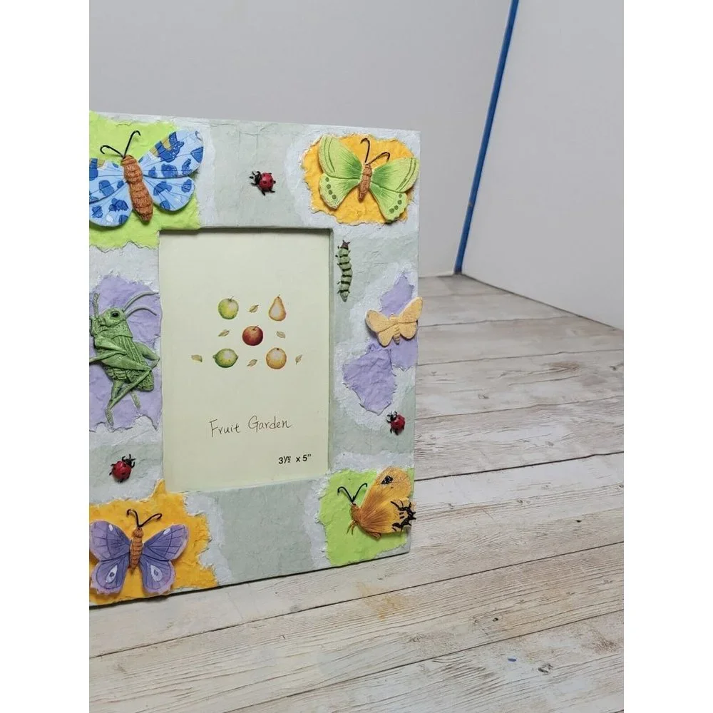 Vintage Dragonfly‎ Butterflies Ladybug Grasshopper Picture Frame Free Stands NWT
